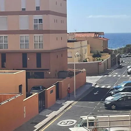 En El Medano, Tenerife Apartment